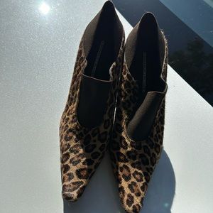 Donald Pliner hair leopard booties new size 12